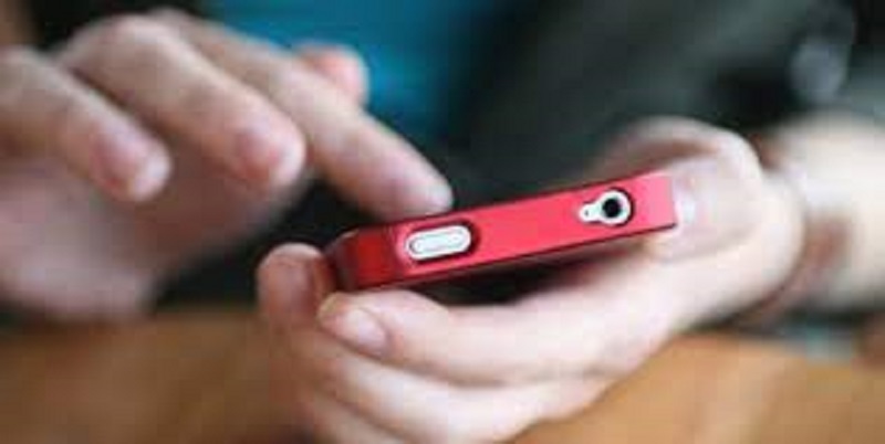 கைத் தொலைபேசிக்காக உயிரை மாய்த்த பாடசாலை மாணவன்