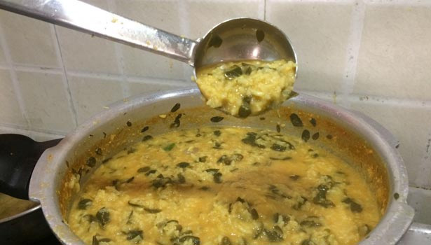 உடல் எடையை குறைக்கும் அகத்திக்கீரை அரிசி கஞ்சி