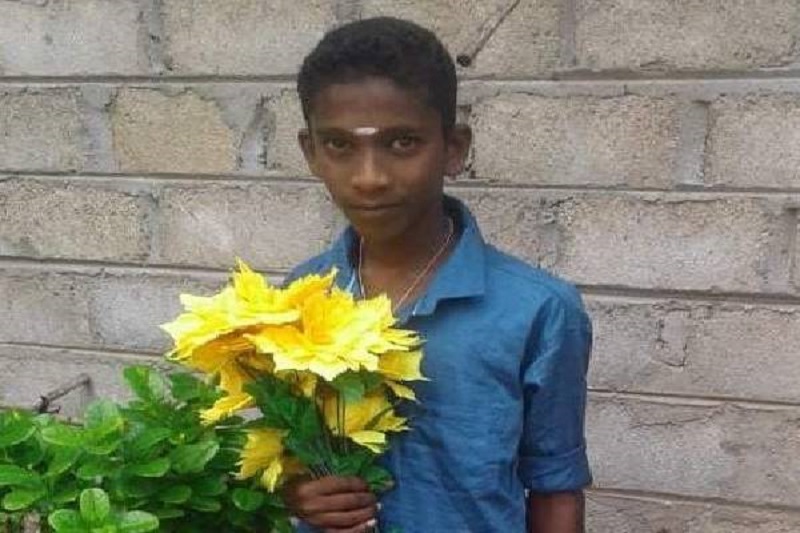 அரிசி ஆலையில்  பணம் திருடியதாக   14 வயது சிறுவன் மீது தாக்குதல்  மேற்கொள்ளப்பட்ட பின்னர் பறிபோன உயிர்