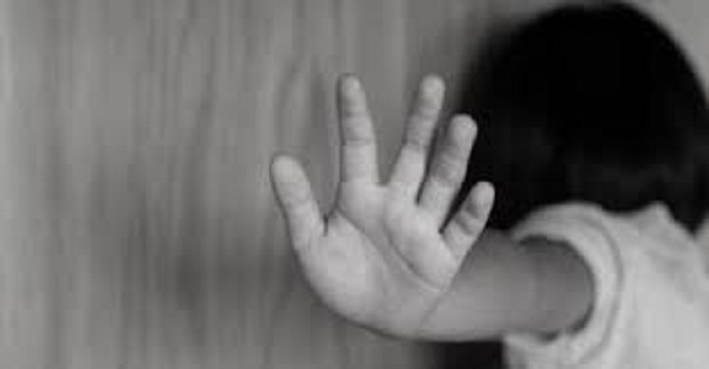 12 வயதான சிறுமிக்கு  71 வயது  தாத்தா அரங்கேற்றிய  கொடூரம்