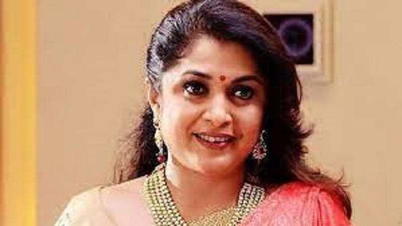 நடிகை ரம்யா கிருஷ்ணன் பிறந்தநாள் கொண்டாட்டம்