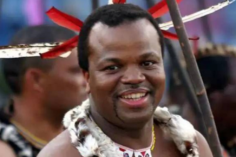 ஆண்டுக்கொரு பெண்ணை திருமணம் செய்யும் மன்னர்