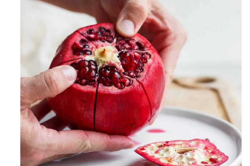 மாதுளையில் காணப்படும் அழகு அம்சங்கள்