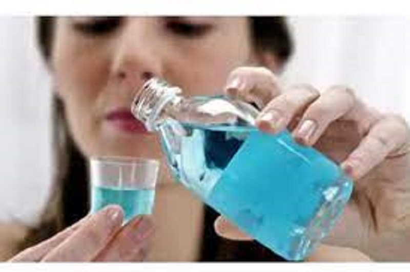 மவுத் வாஷ் அதிகம் பயன்படுத்துகிறீர்களா? கவனத்தில் கொள்ள வேண்டியவை