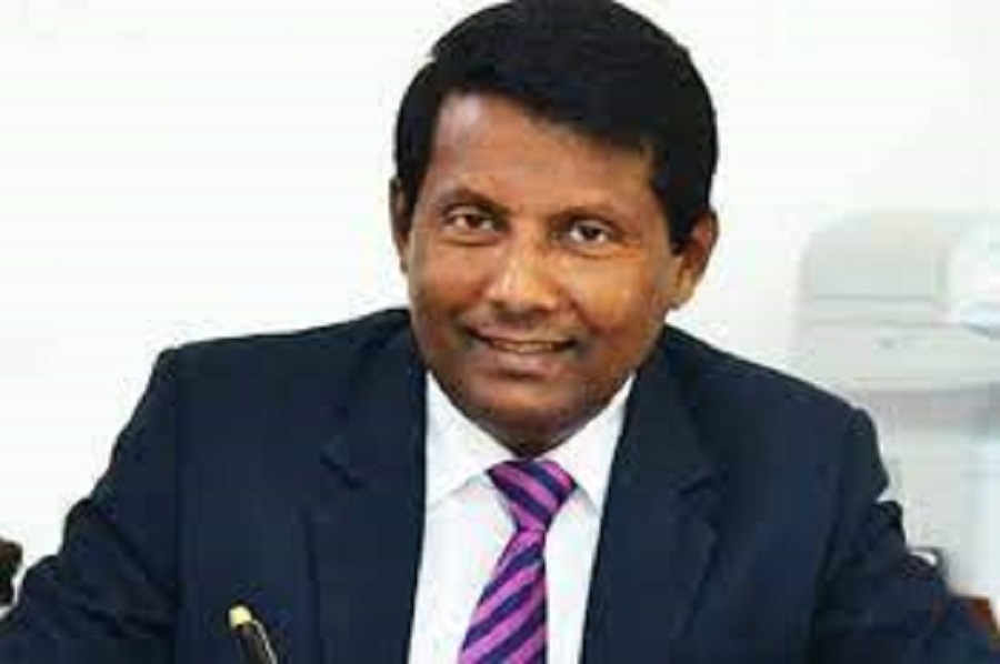 பரீட்சை ஆணையாளர் பதவியில் இருந்து ஓய்வு பெறுகிறார் சனத் பீ புஜித