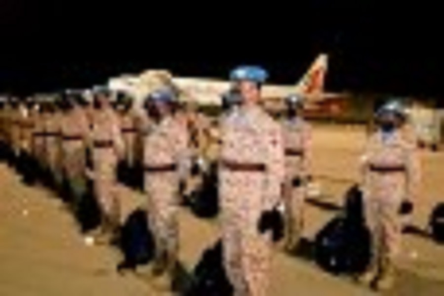 தென் சூடான் செல்லும் இலங்கை ராணுவத்தினர்