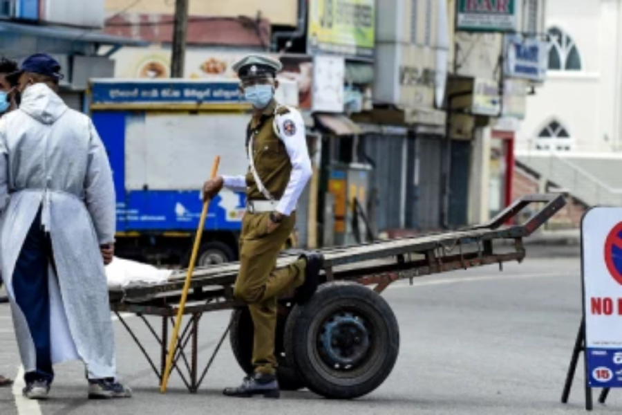 நாட்டில் மீண்டும் ஒரு முடக்க நிலை தொடர்பில்  சுகாதார அமைச்சர் வெளியிட்டுள்ள தகவல்