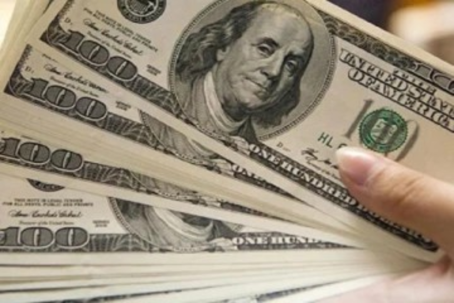 வெளிநாட்டு சுற்றுலா பயணிகளிடம் டொலர்களை அறவிடுமாறு உத்தரவு