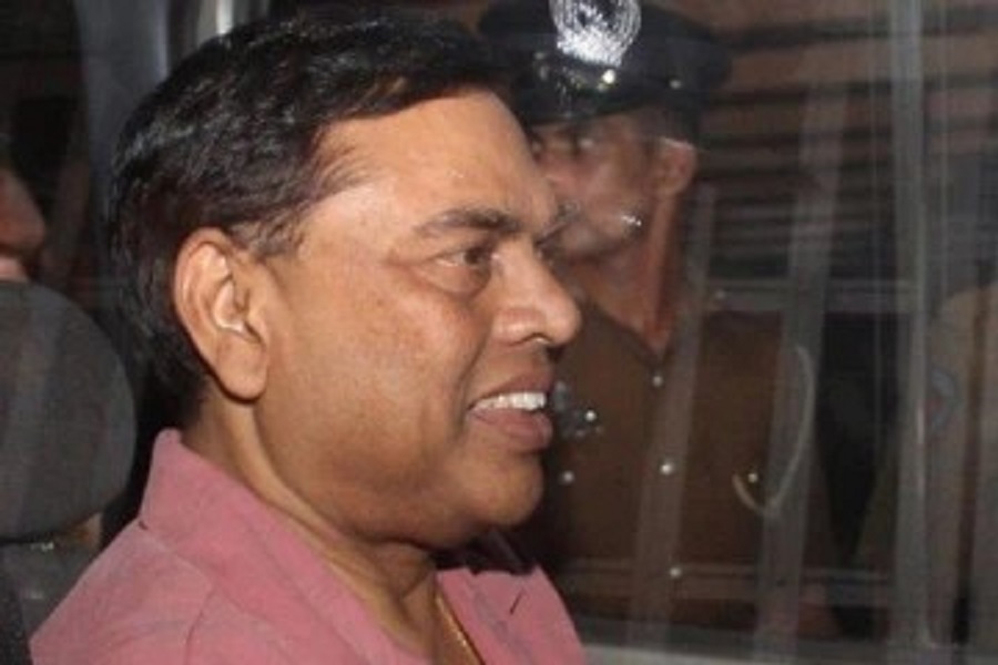 மீண்டும் நாட்டுக்கு திரும்பினார் பசில்