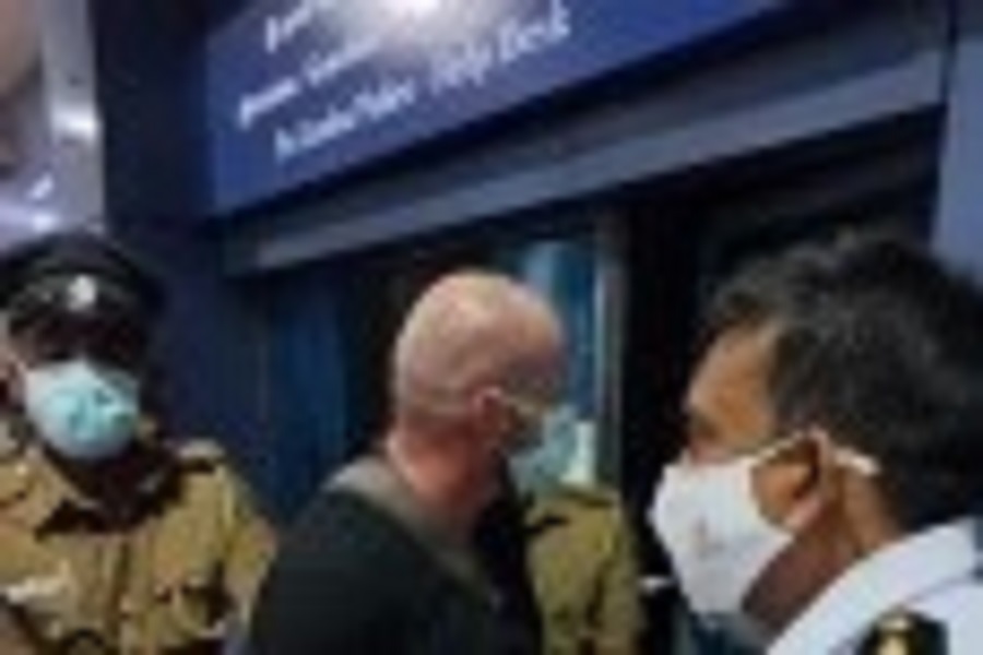 கட்டுநாயக்க விமான நிலையத்தில்  திடீர் பரபரப்பு