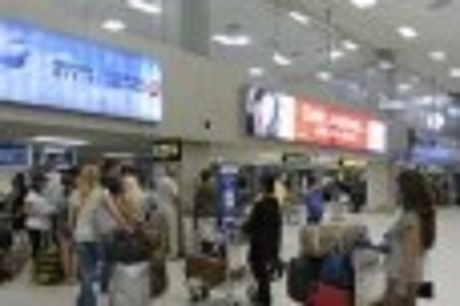 கட்டுநாயக்க விமான நிலையத்தில் மோசடி
