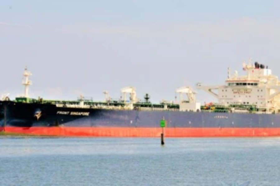 எரிபொருள் கப்பலுக்கான டொலர்கள் செலுத்தப்பட்டன