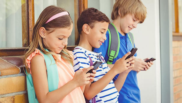 குழந்தைகள் எழுதும் ஆற்றலை அளிக்கும் செல்போன் பயன்பாடு