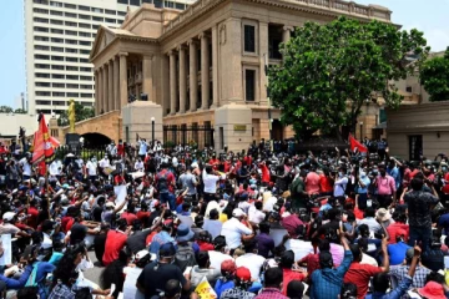 காலி முகத்திடலில் உள்ள போராட்டக்காரர்களை வெளியேற்ற திட்டமிடும் அரசு!