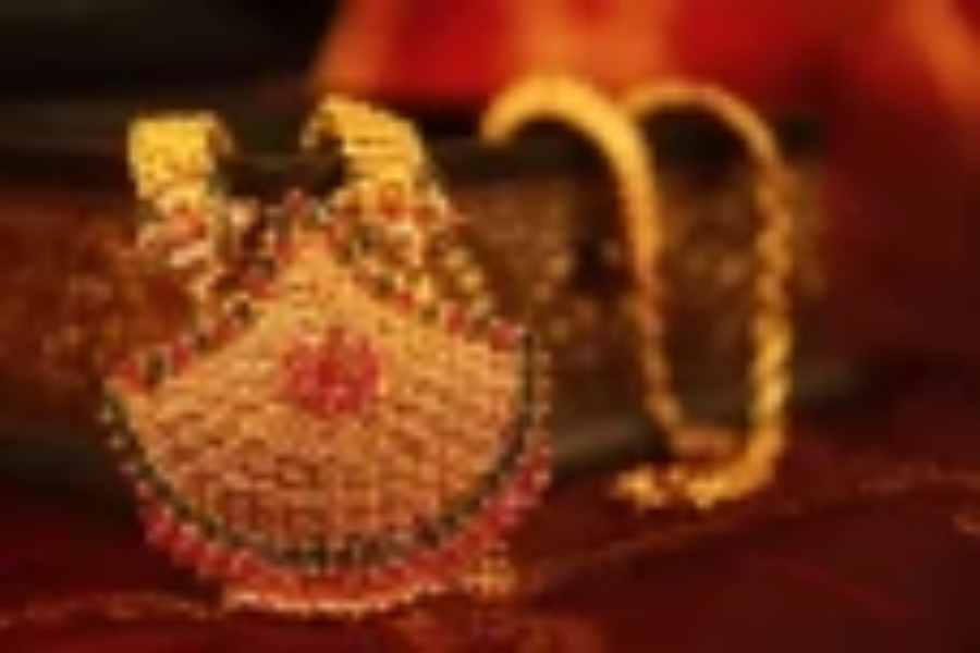 தங்கத்தின் விலையில் ஏற்ப்பட்டுள்ள மாற்றம்