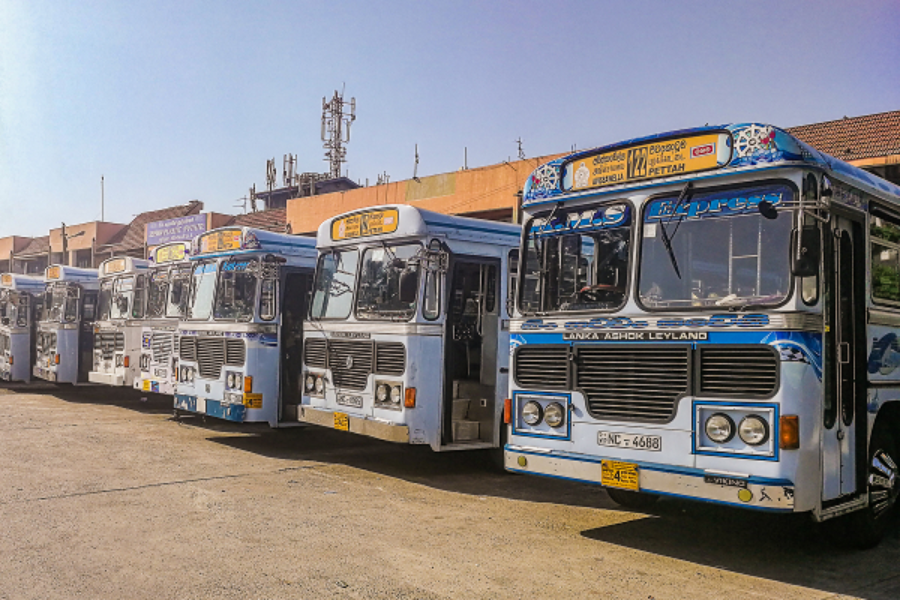 இன்று நள்ளிரவுடன் நிறுத்தப்படும் பேருந்து சேவைகள்