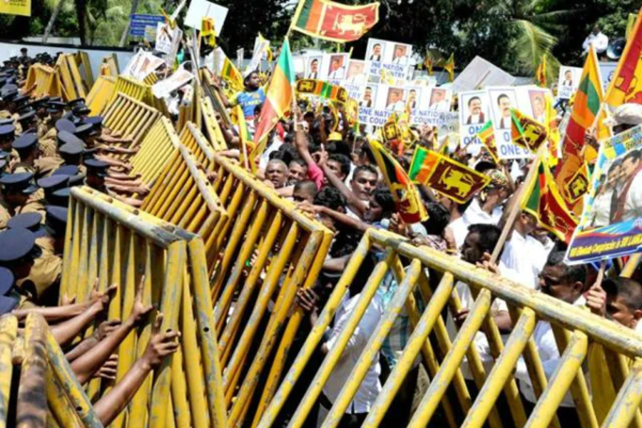 அரசிற்கு எதிராக போராட்டங்களில் ஈடுபடுபவர்களை கைது செய்ய நடவடிக்கை