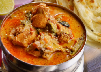 பரோட்டாவிற்கு ஏற்ற அருமையான சிக்கன் சால்னா