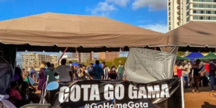 போராட்டகாரர்களின் முடிவில் திடீர் மாற்றம்!