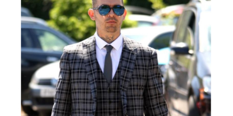 உக்ரைன் அழகிக்காக மனைவியை கைவிட்ட பிரித்தானியா  நபர்!