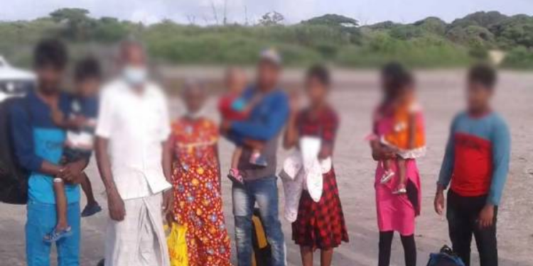 இலங்கையிலிருந்து தஞ்சம் கோரி இந்தியா சென்ற இரு குடும்பங்கள்