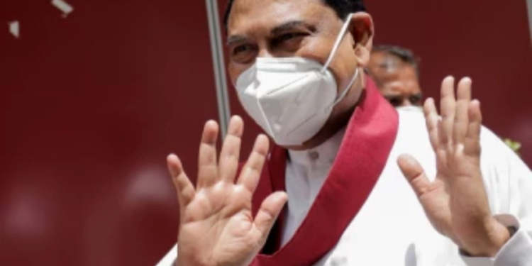 தமது தவறுகளை ஏற்றுக்கொண்டார் பசில்!