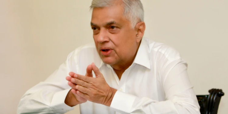 ரணிலை பதவியில் இருந்து விரட்ட பாரிய போராட்டத்திற்கு தயாராகும் பல்கலைக்கழகங்களுக்கு இடையிலான மாணவர் ஒன்றியம்!