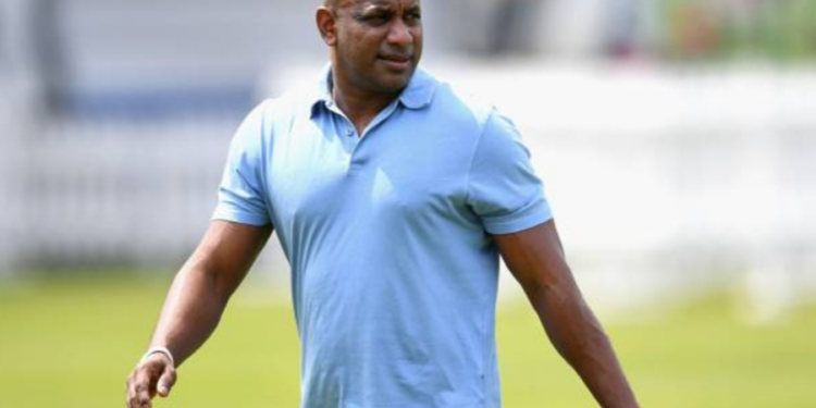 இலங்கையின் சுற்றுலாத் தூதுவராக  சனத் ஜெயசூர்யாவை நிஜமிக்க தீர்மானம்!