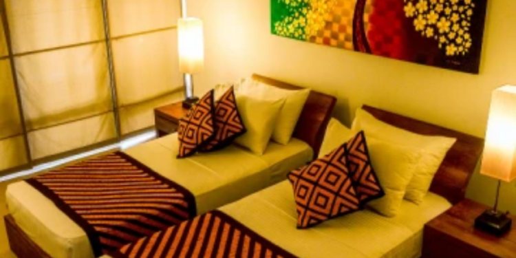 இலங்கையில் தங்கியிருந்த வெளிநாட்டு பிரஜை தூக்கிட்டு தற்கொலை!