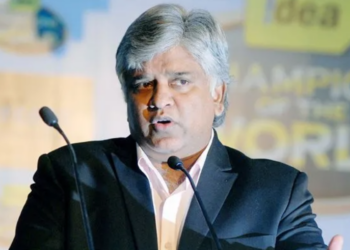 அர்ஜுன ரணதுங்கவிடமிருந்து 2 பில்லியன் ரூபாவை நட்டஈடாக கோரியுள்ள இலங்கை கிரிக்கெட் குழு