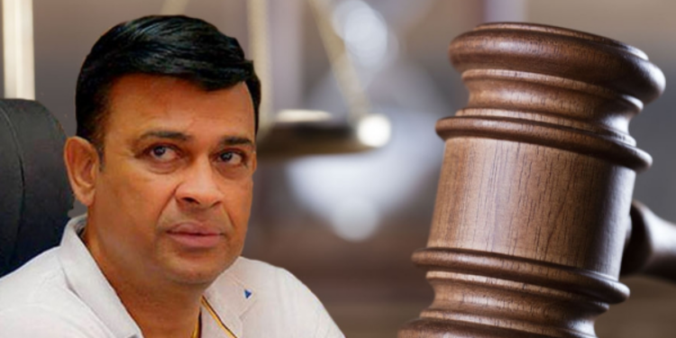 ஜனாதிபதியின் பொது மன்னிப்பு ஆவணங்களில் கையப்பமிட்ட ரஞ்சன் ராமநாயக்க