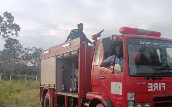 வவுனியாவில் காட்டு தீ