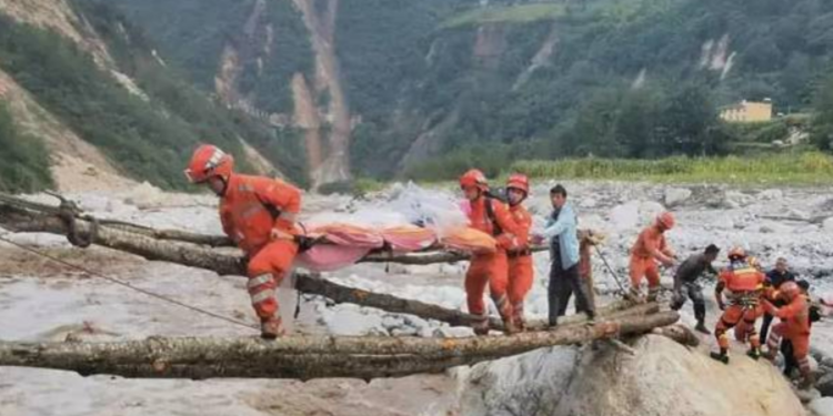 சீனாவில் ஏற்ப்பட்ட நிலநடுக்கத்தால் இதுவரை 46 பேர் பலி!