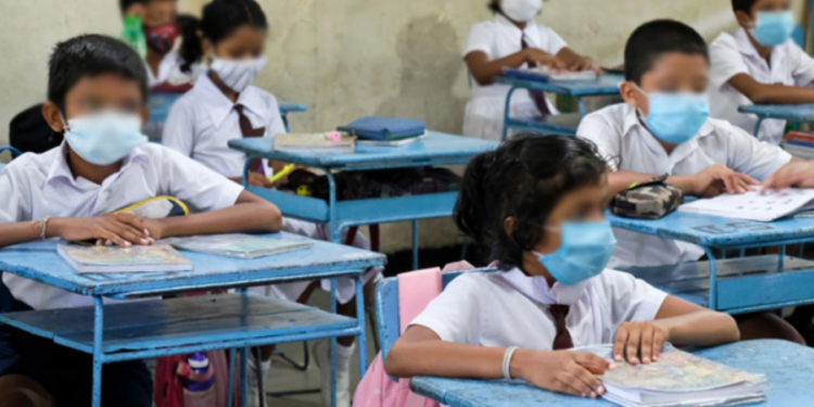 பாடசாலை விடுமுறை குறித்து கல்வி அமைச்சு வெளியிட்டுள்ள அறிவிப்பு!