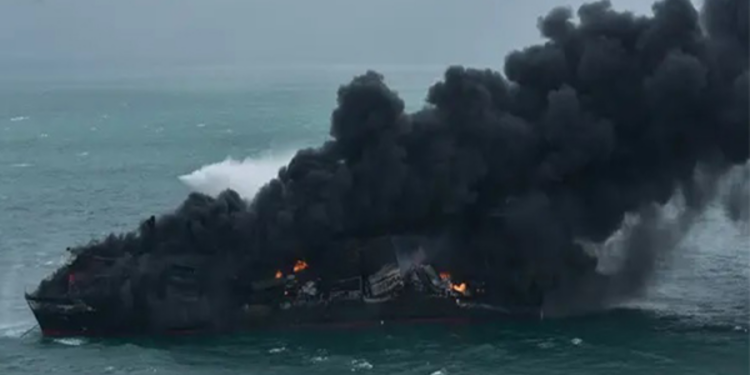 இலங்கை கடற்பரப்பில் இதுவரை 104 கப்பல்களும்  5 விமானங்களும் விபத்திற்கு உள்ளாகியுள்ளன!