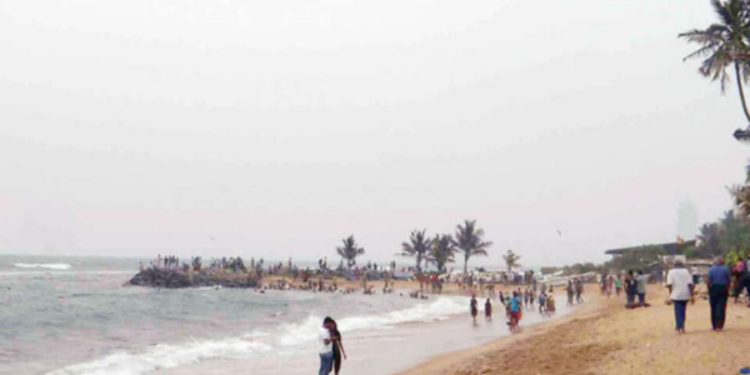 வெள்ளவத்தை அண்டிய கடற்பகுதிகளில் வசிக்கும் மக்களுக்கு விடுக்கப்பட்டுள்ள எச்சரிக்கை!