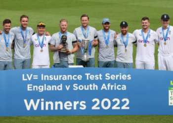 ஓவல் டெஸ்ட் தொடரை  2-1 என்ற அடிப்படையில் இங்கிலாந்து  கைப்பற்றியது!