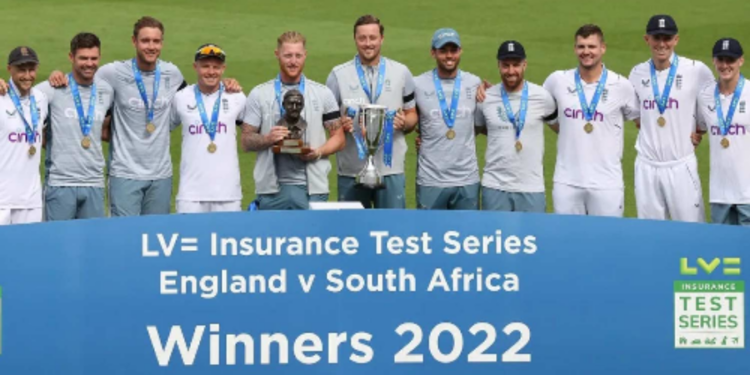 ஓவல் டெஸ்ட் தொடரை  2-1 என்ற அடிப்படையில் இங்கிலாந்து  கைப்பற்றியது!