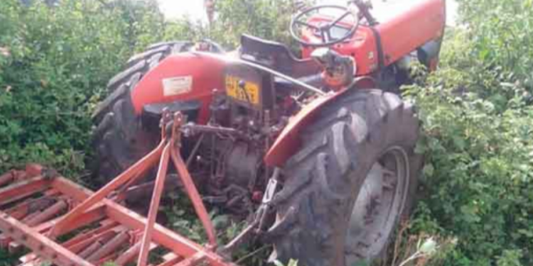 முல்லைத்தீவில் வேகக்கட்டுப்பாட்டை இழந்த உழவு இயந்திரத்தால் குடும்பஸ்தர் ஒருவர் உயிரிழப்பு!