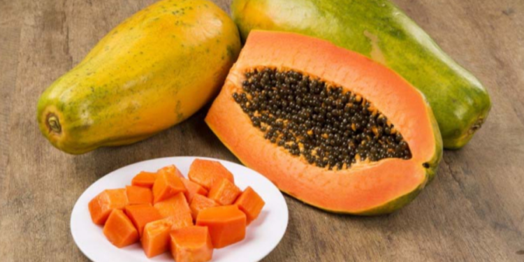 பாப்பாளி பழத்தினால் ஏற்ப்படும் பக்கவிளைவுகளை அறிவீர்களா?