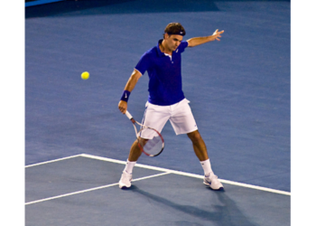 டென்னிஸில் இருந்து ஓய்வு பெறும் உலகின் முதல் நிலை வீரர்களில் ஒருவரான டென்னிஸ் ஜாம்பவான் ரோஜர் பெடரர்