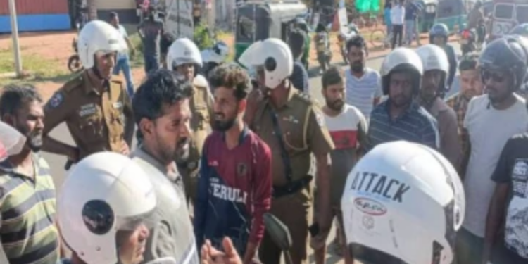 வவுனியாவில் நண்பியை பார்க்க சென்ற  இளைஞன் மீது தாக்குதல்!