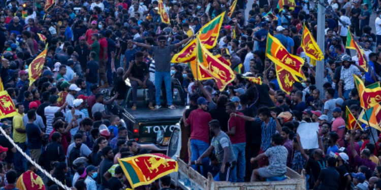 நாட்டில் மீண்டுமொரு பாரிய போராட்டம் வெடிக்கும் – அனுர குமார திஸ்நாயக்க