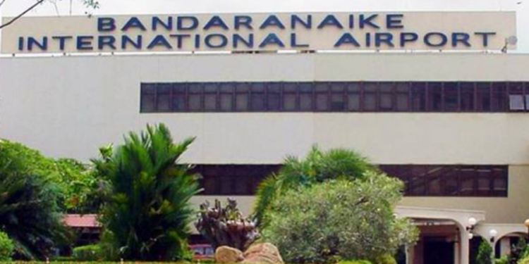 படத்தையே மிஞ்சும் அளவிற்கு இலங்கை  பண்டாநாயக்கா சர்வதேச விமான நிலையத்தில் நடந்த கடத்தல் சம்பவம்!