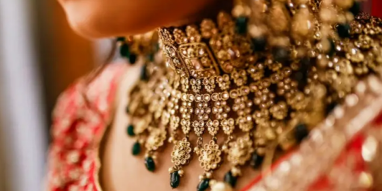 உலக சந்தையில் தங்கத்தின் விலை அதிகரிப்பு!