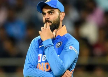 விராட்கோலியின் சாதனை முறியடிப்பு!