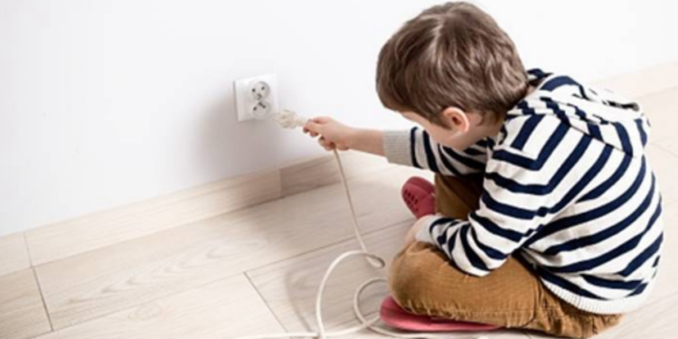 குழந்தைகளுக்கு கற்றுத் தரவேண்டிய பாதுகாப்பு குறிப்புகள்