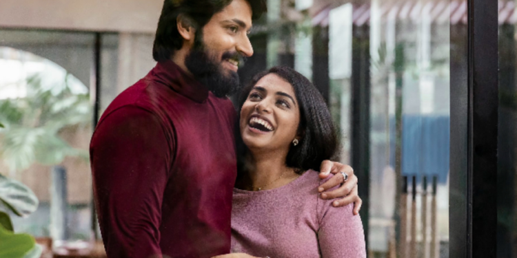 வருங்கால மனைவியுடன் வைரலாகும் ஹரிஷ் கல்யாண் புகைப்படம்