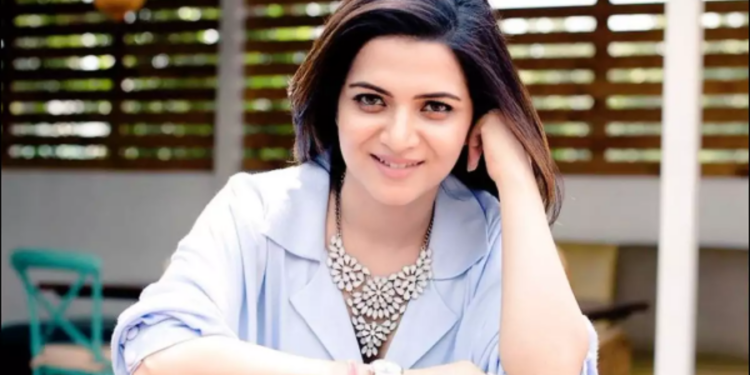 விஜய் டிவியை விட்டு வெளியேற விரும்பும் தொகுப்பாளினி டிடி