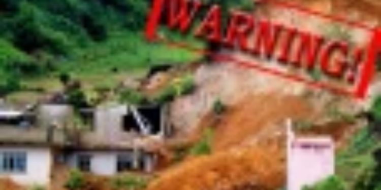 நாட்டின் ஆறு மாவட்டங்களுக்கு சிவப்பு எச்சரிக்கை விடுப்பு!